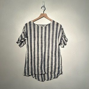 linen, short sleeve, top blue and white stripes worn once